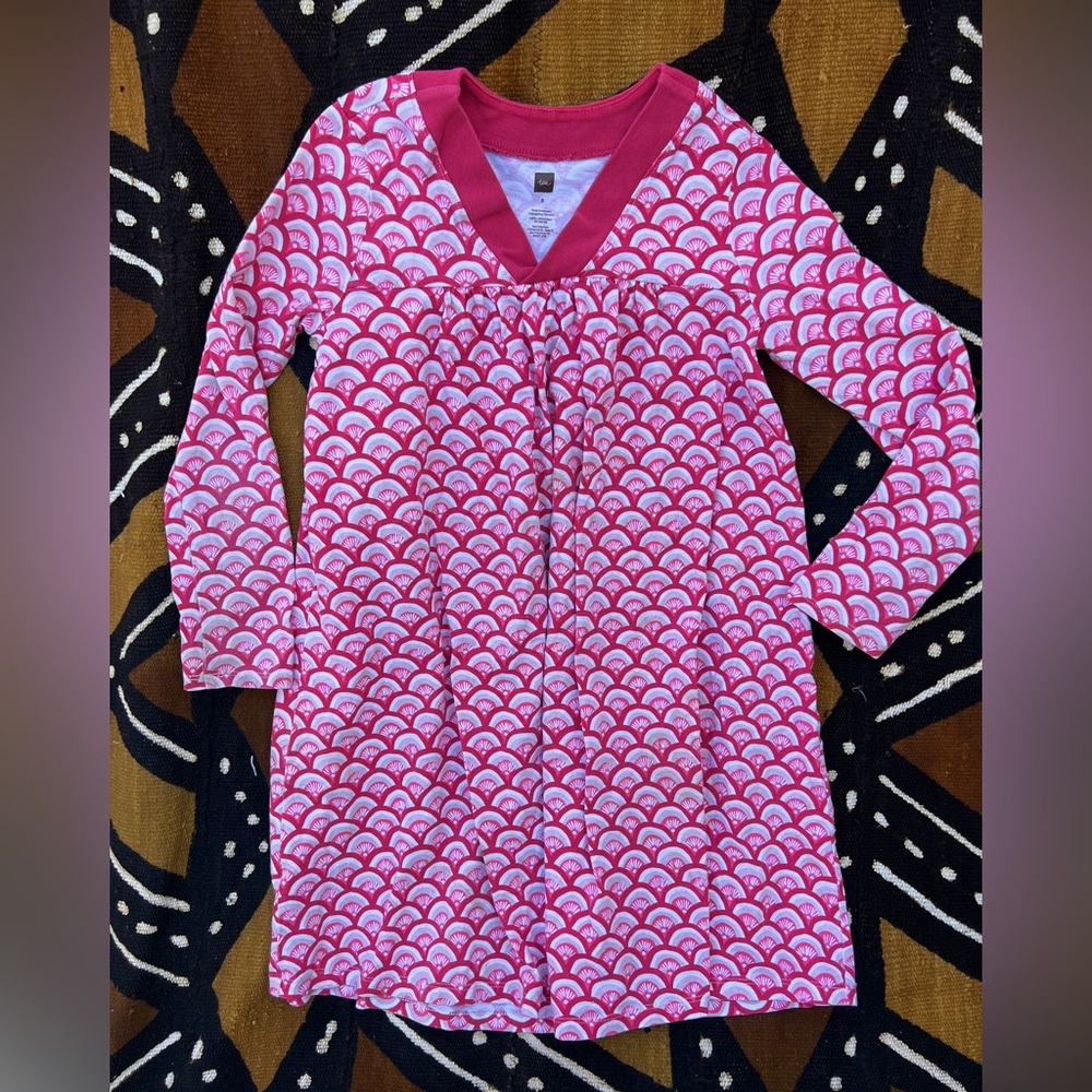EUC, Girls Dress